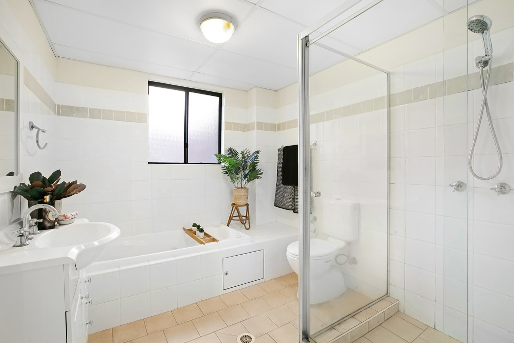 17/1 Hume Avenue, Castle Hill NSW 2154 - photo 9