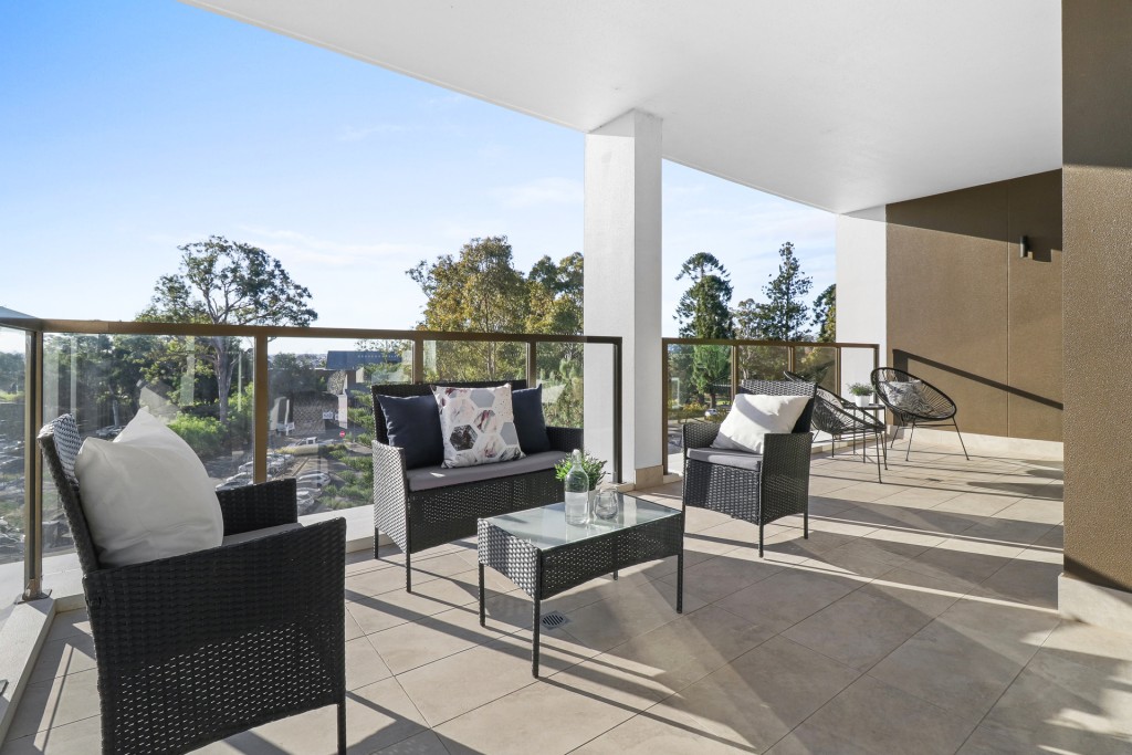 404/13 Spurway Drive, Norwest NSW 2153 - photo 2