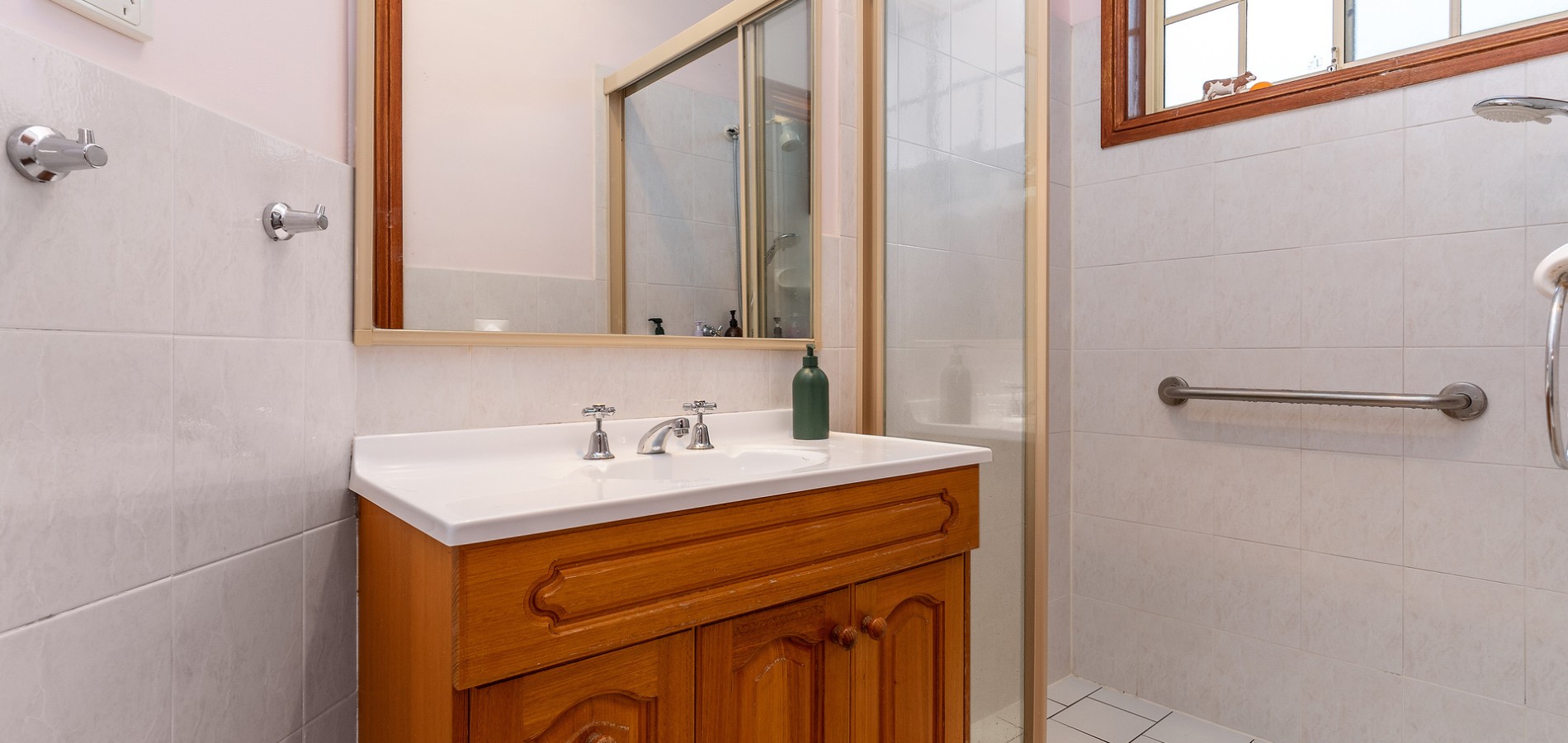 1/9 Wyldwood Crescent, Baulkham Hills NSW 2153 - photo 3