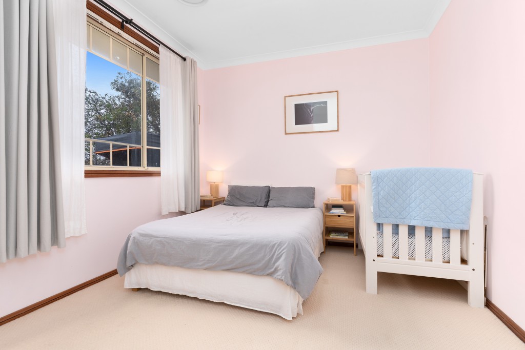 1/9 Wyldwood Crescent, Baulkham Hills NSW 2153 - photo 4