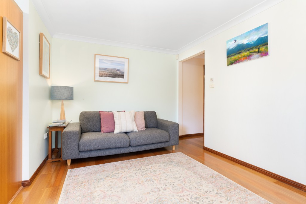 1/9 Wyldwood Crescent, Baulkham Hills NSW 2153 - photo 7