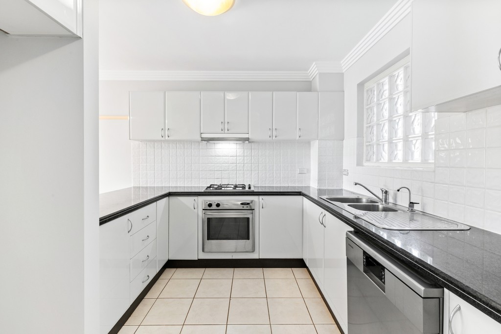 13/13-19 Railway Street, Baulkham Hills NSW 2153 - photo 2