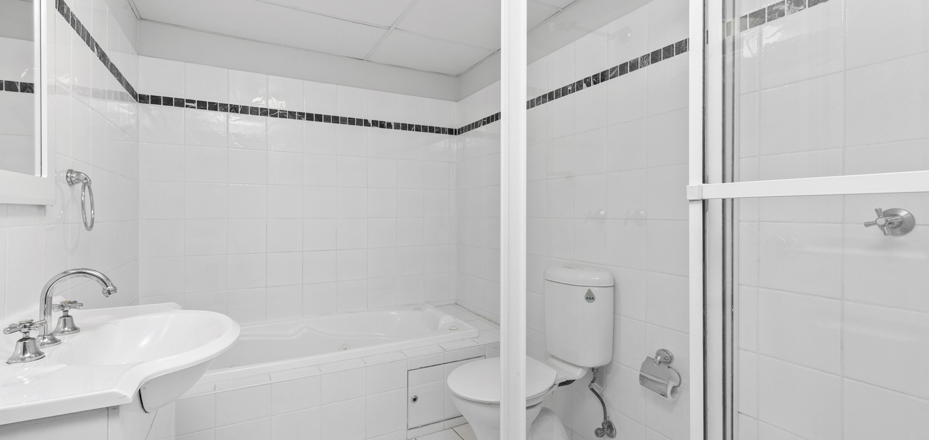 13/13-19 Railway Street, Baulkham Hills NSW 2153 - photo 4
