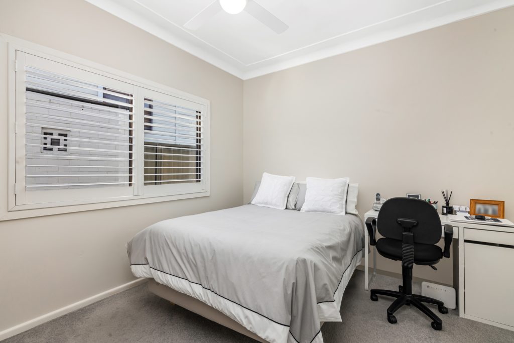 12 Adina Street, Seven Hills NSW 2147 - photo 8
