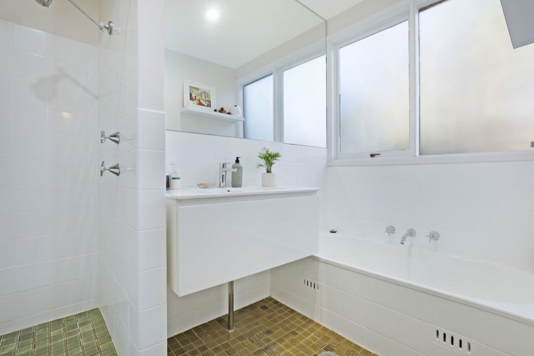 57 Mill Drive, North Rocks NSW 2151 - photo 9