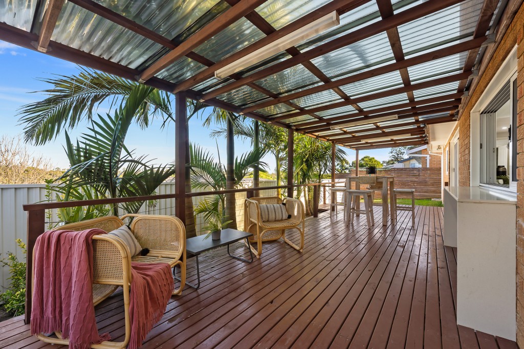 120-120A Tamboura Avenue, Baulkham Hills NSW 2153 - photo 14