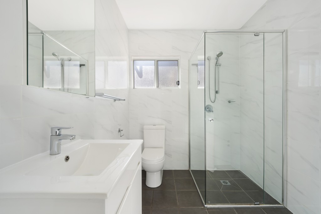 120-120A Tamboura Avenue, Baulkham Hills NSW 2153 - photo 10