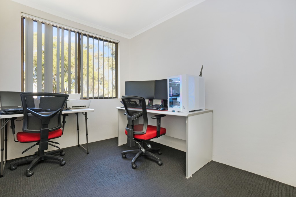 38/5 Griffiths Street, Blacktown NSW 2148 - photo 4