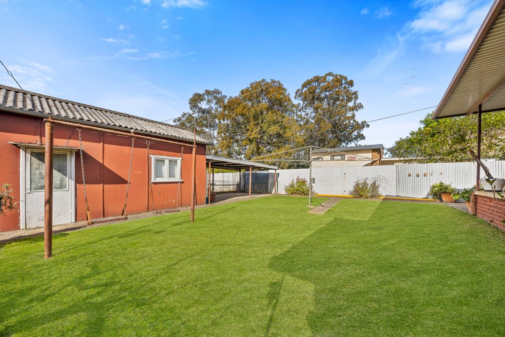 33 Best Road, Seven Hills NSW 2147 - photo 7