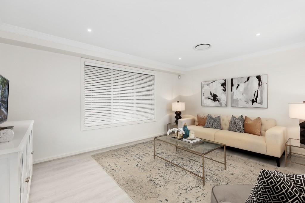 21 Brosnan Place, Castle Hill NSW 2154 - photo 2