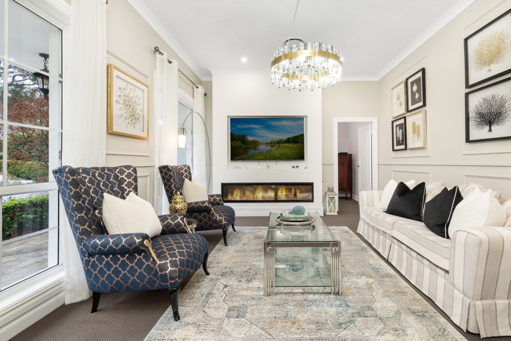 9 Belvedere Avenue, Castle Hill NSW 2154 - photo 2