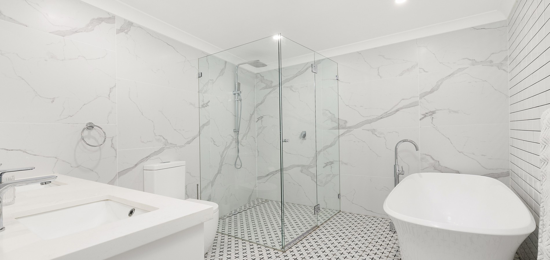 9 Belvedere Avenue, Castle Hill NSW 2154 - photo 14