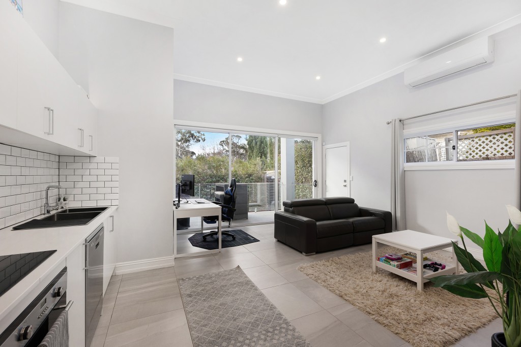 9 Belvedere Avenue, Castle Hill NSW 2154 - photo 16