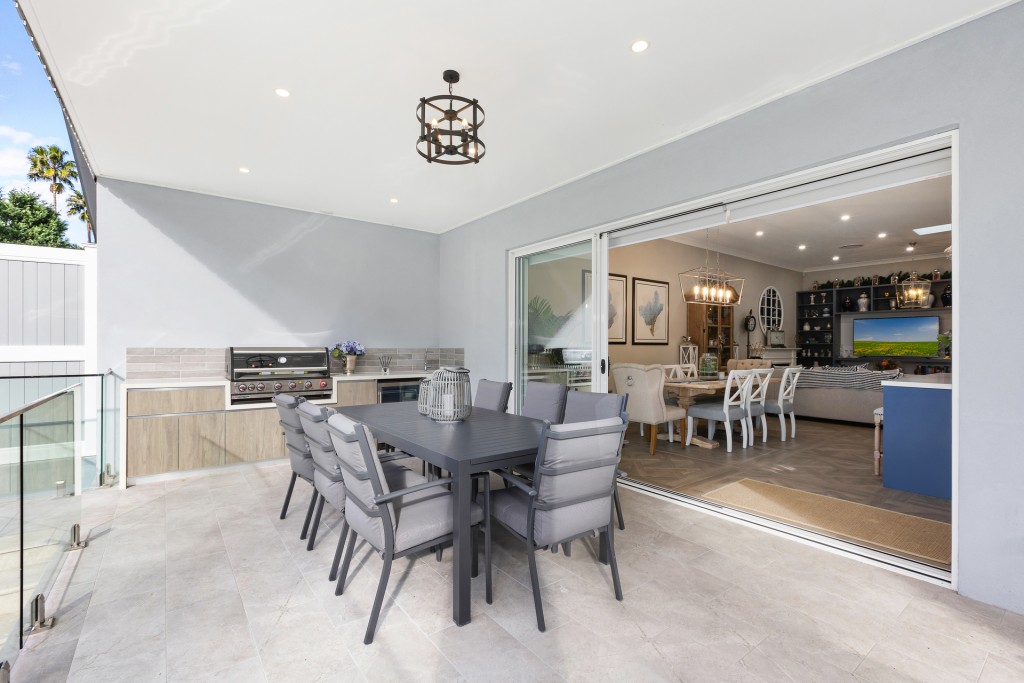9 Belvedere Avenue, Castle Hill NSW 2154 - photo 21