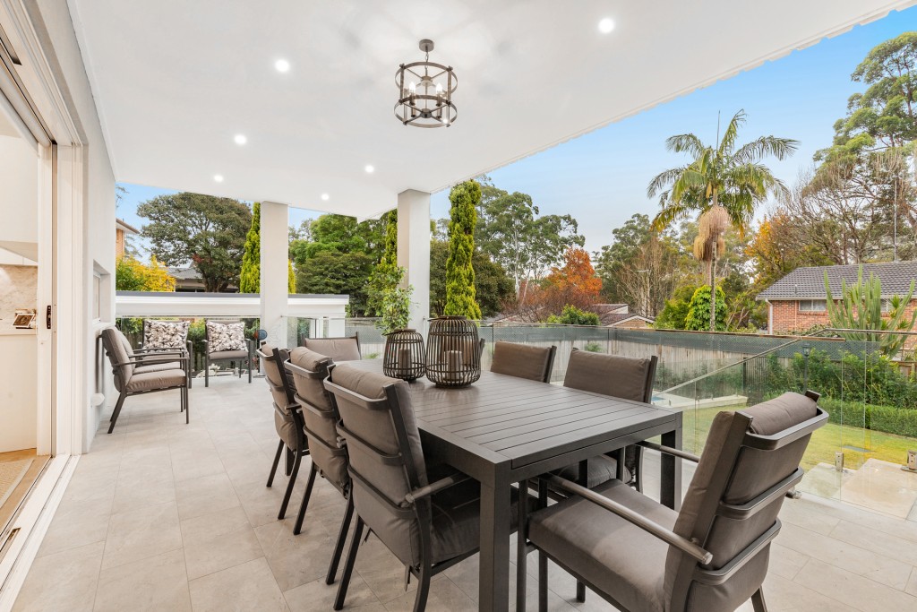 9 Belvedere Avenue, Castle Hill NSW 2154 - photo 22