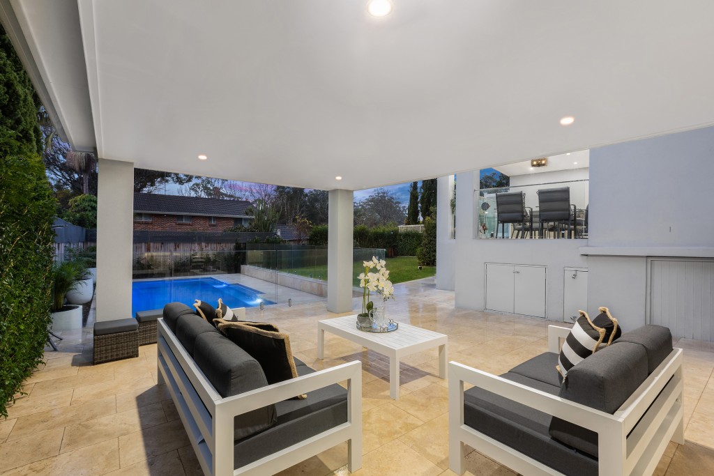 9 Belvedere Avenue, Castle Hill NSW 2154 - photo 24