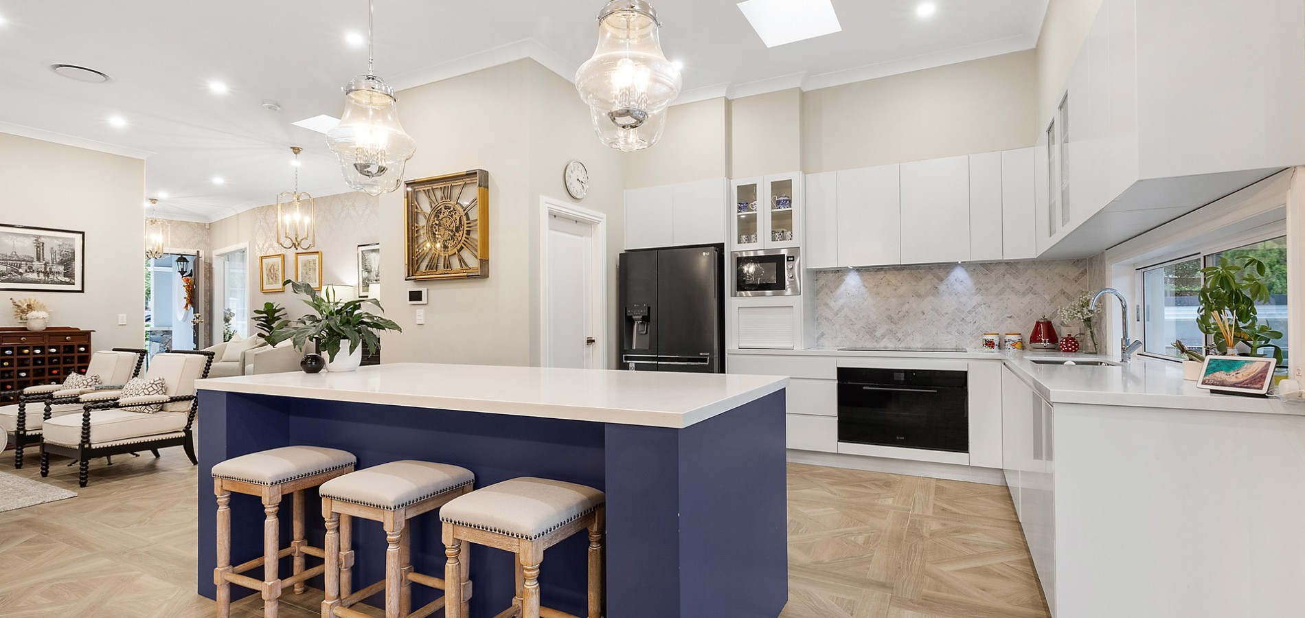 9 Belvedere Avenue, Castle Hill NSW 2154 - photo 6