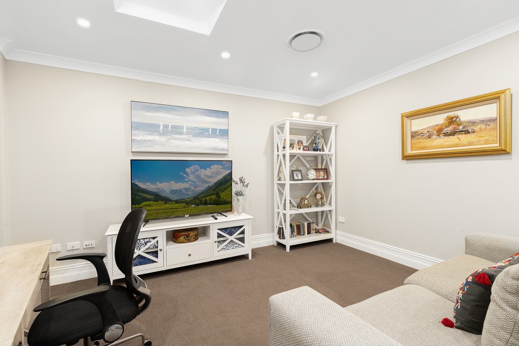 9 Belvedere Avenue, Castle Hill NSW 2154 - photo 9
