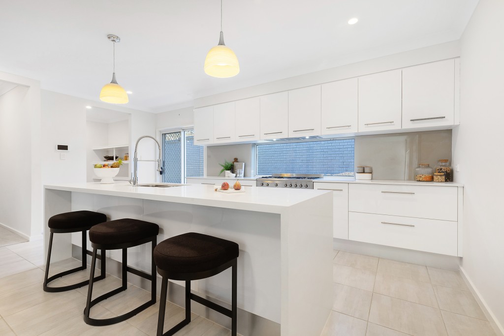 1 Winston Court, Baulkham Hills NSW 2153 - photo 2