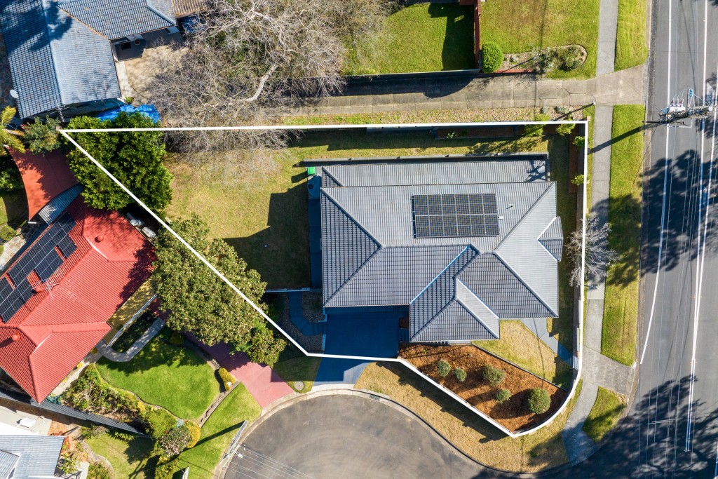 1 Winston Court, Baulkham Hills NSW 2153 - photo 15
