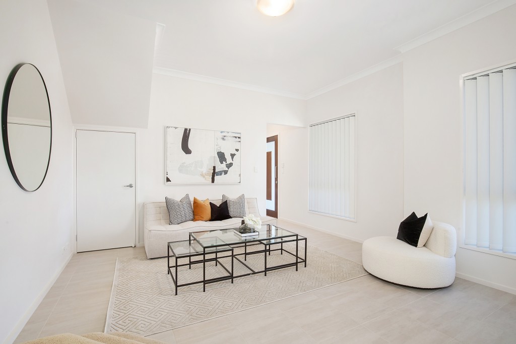 1 Winston Court, Baulkham Hills NSW 2153 - photo 5