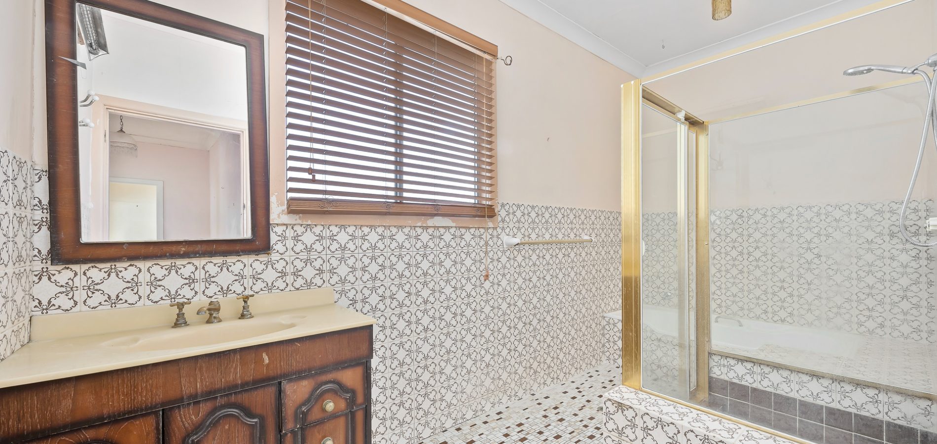 16 Leslie Street, Blacktown NSW 2148 - photo 5