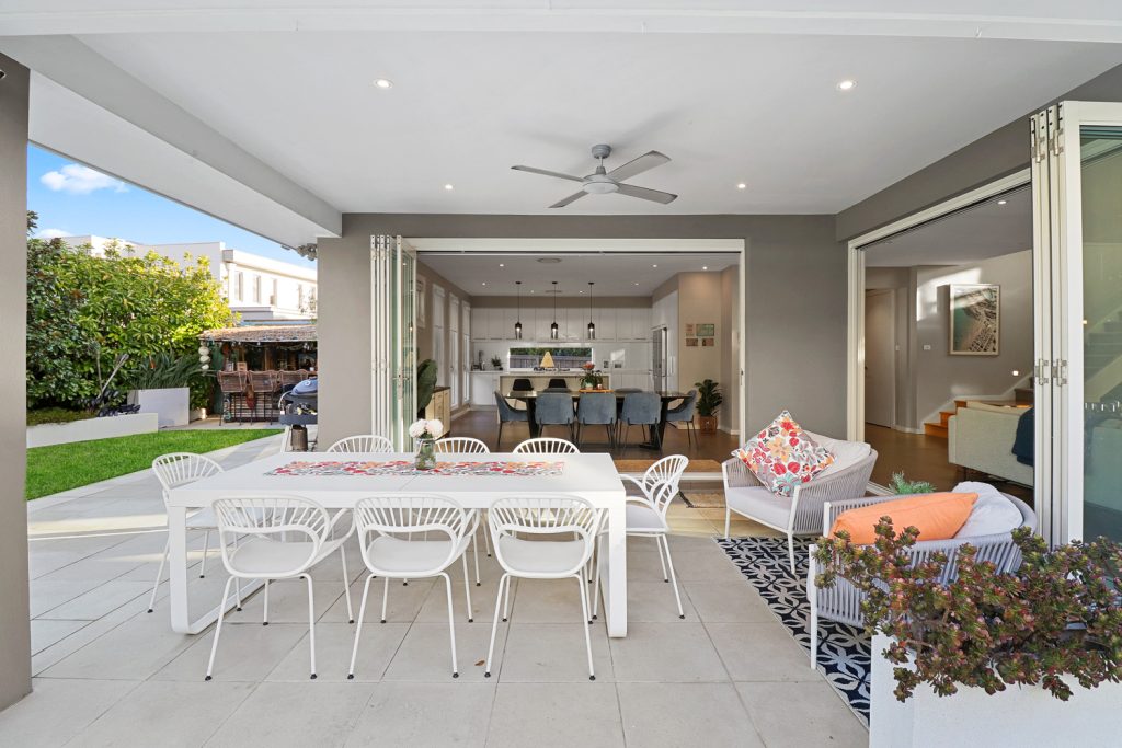 7 Braeburn Crescent, Bella Vista NSW 2153 - photo 12