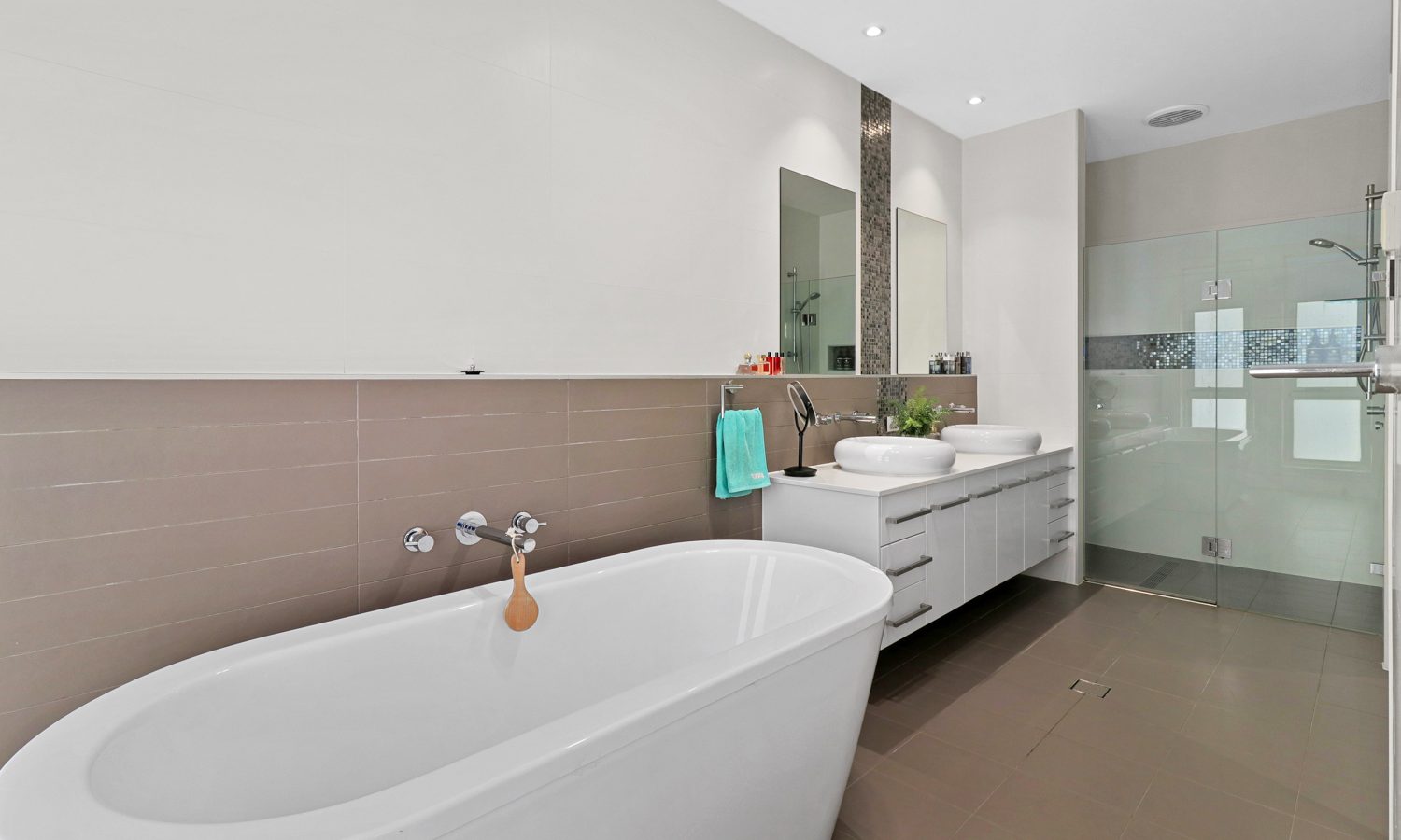 7 Braeburn Crescent, Bella Vista NSW 2153 - photo 17