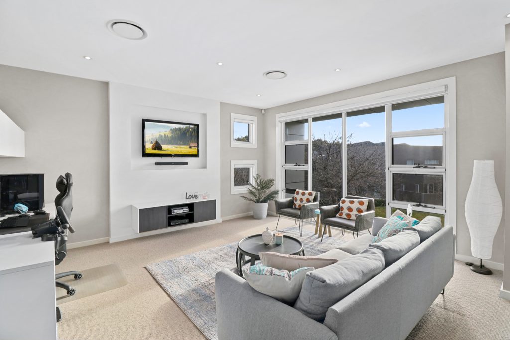 7 Braeburn Crescent, Bella Vista NSW 2153 - photo 5