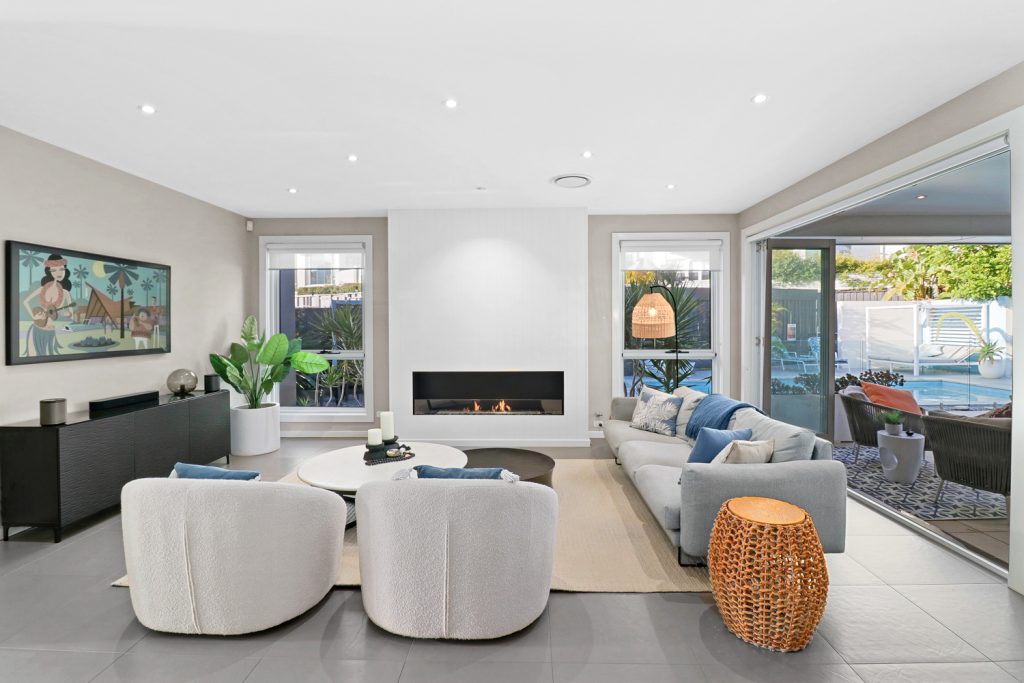7 Braeburn Crescent, Bella Vista NSW 2153 - photo 8