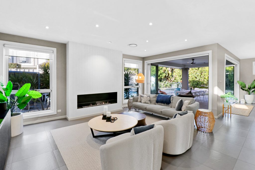 7 Braeburn Crescent, Bella Vista NSW 2153 - photo 9