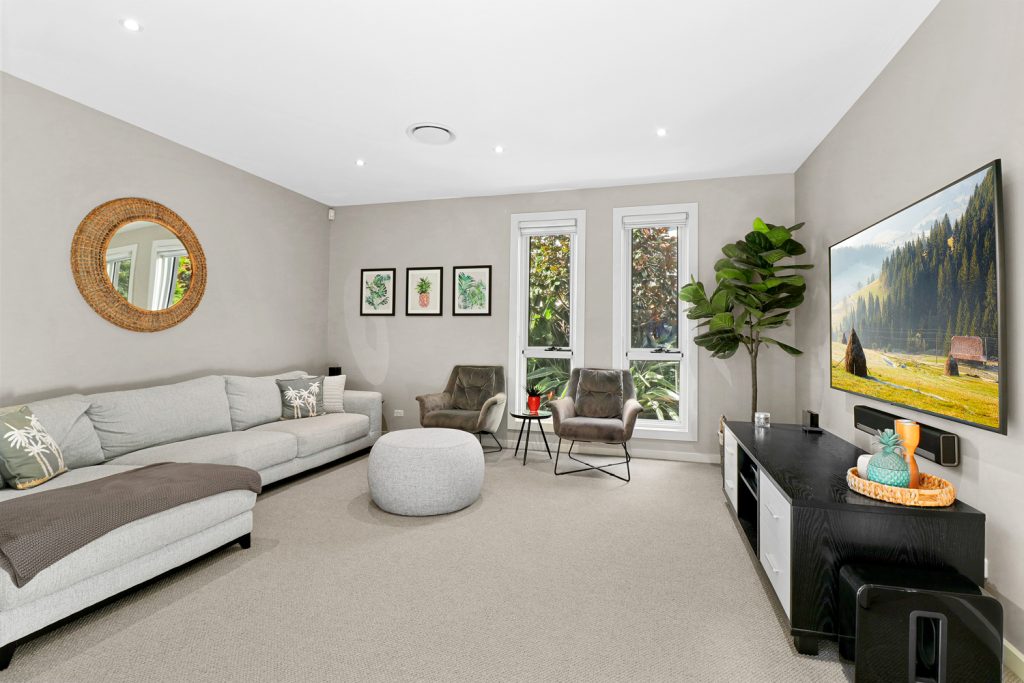 7 Braeburn Crescent, Bella Vista NSW 2153 - photo 10