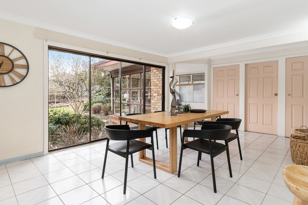 38 Edward Street, Baulkham Hills NSW 2153 - photo 4