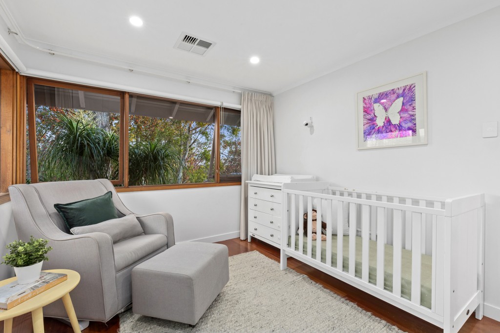 4 Eather Avenue, North Rocks NSW 2151 - photo 16