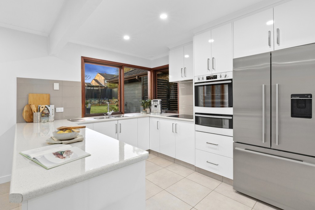 4 Eather Avenue, North Rocks NSW 2151 - photo 6
