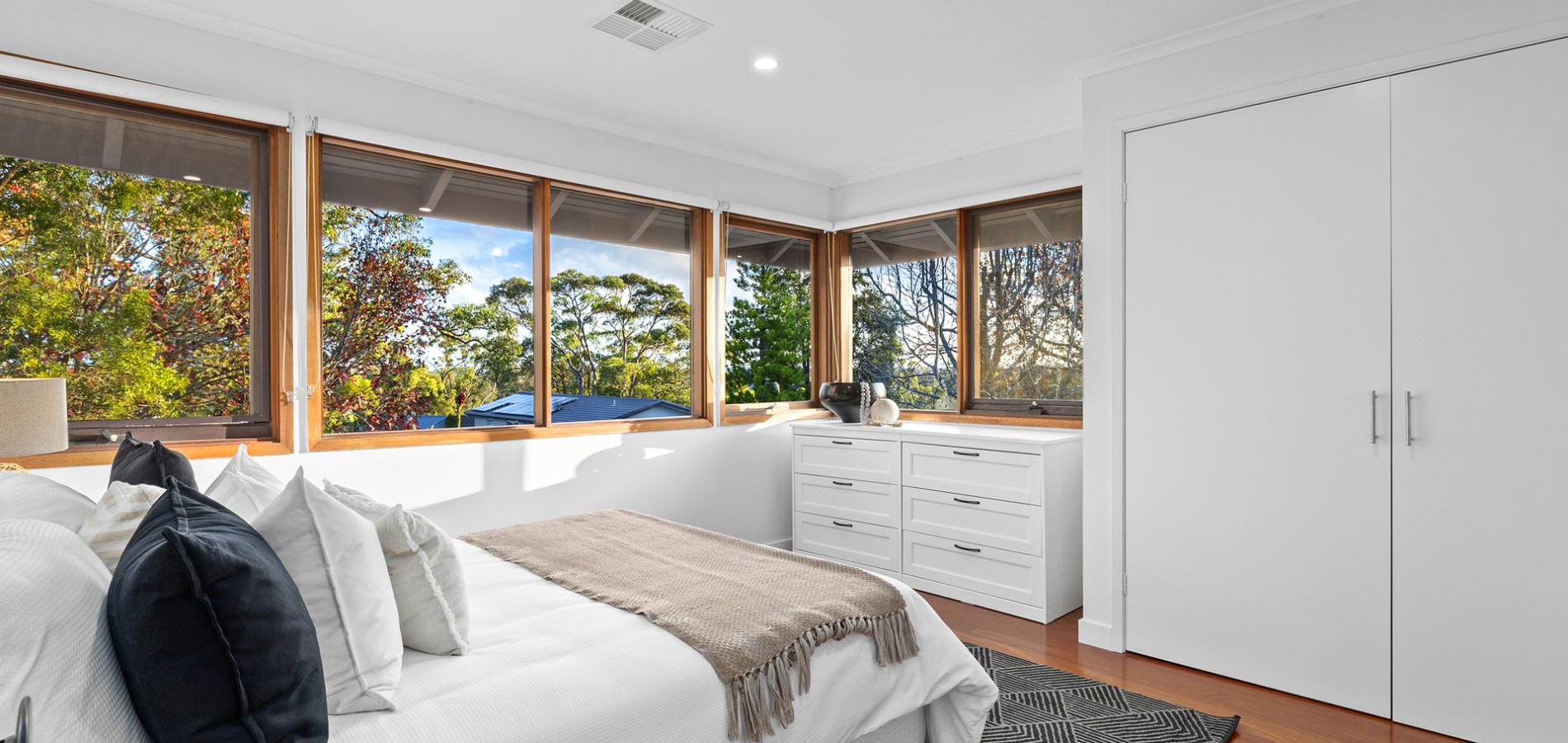 4 Eather Avenue, North Rocks NSW 2151 - photo 10