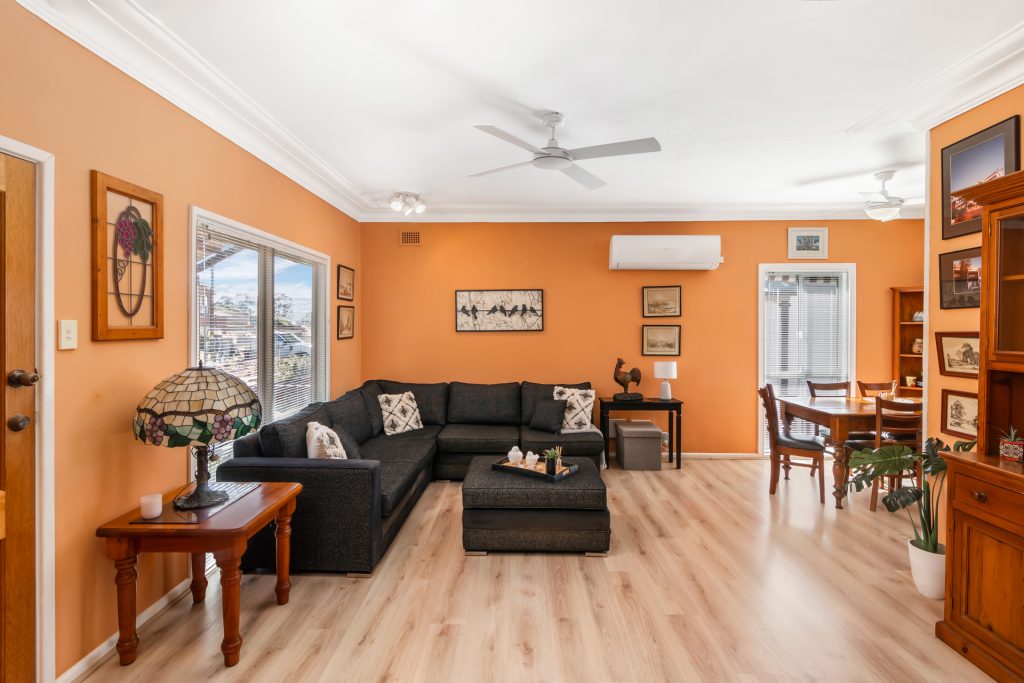 15 Meela Street, Blacktown NSW 2148 - photo 2