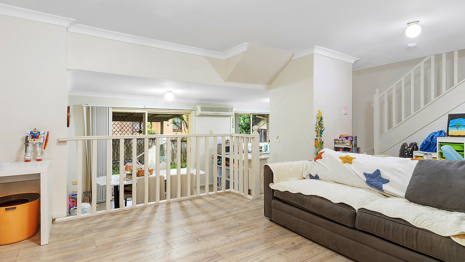 3/6 James Street, Baulkham Hills NSW 2153 - photo 2
