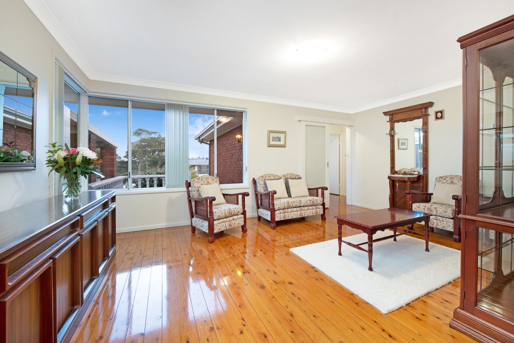 7 Highclere Crescent, North Rocks NSW 2151 - photo 2