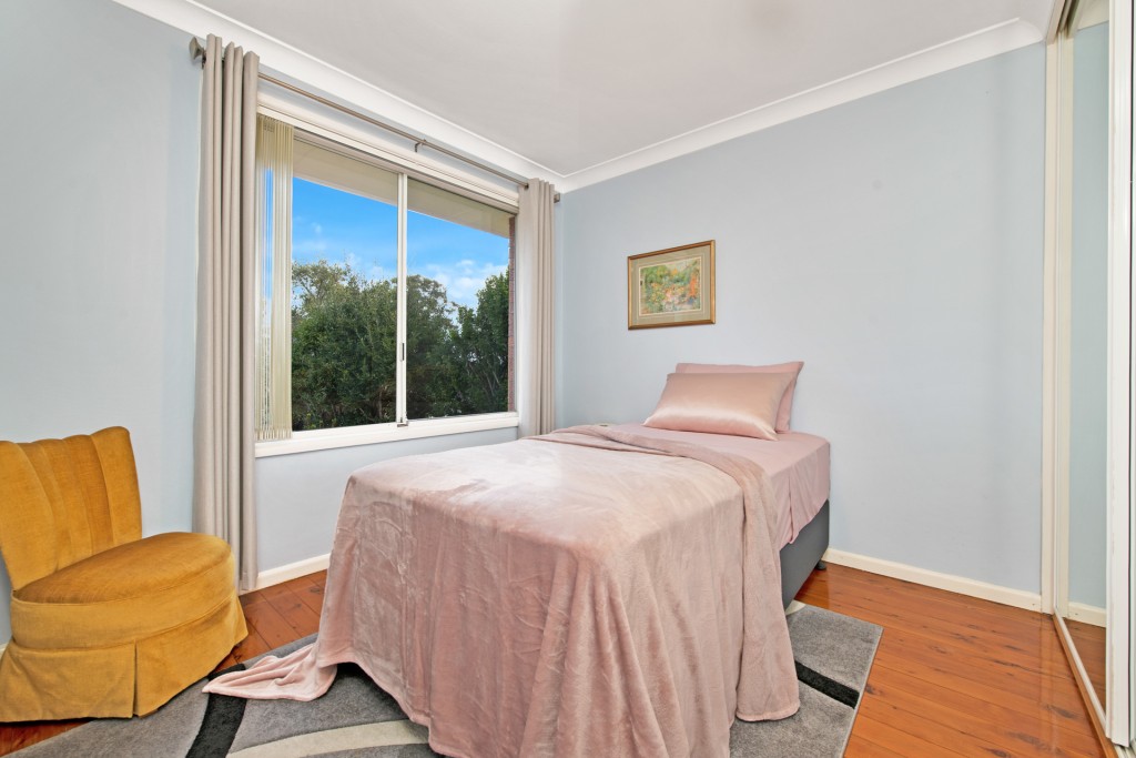 7 Highclere Crescent, North Rocks NSW 2151 - photo 6