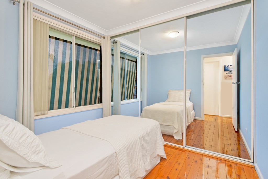 7 Highclere Crescent, North Rocks NSW 2151 - photo 8