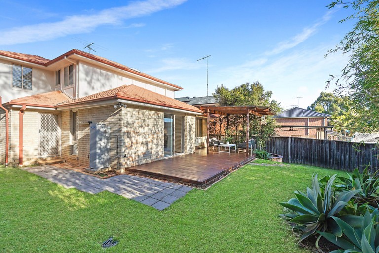 6 Monterey Place, Cherrybrook NSW 2126 - photo 9