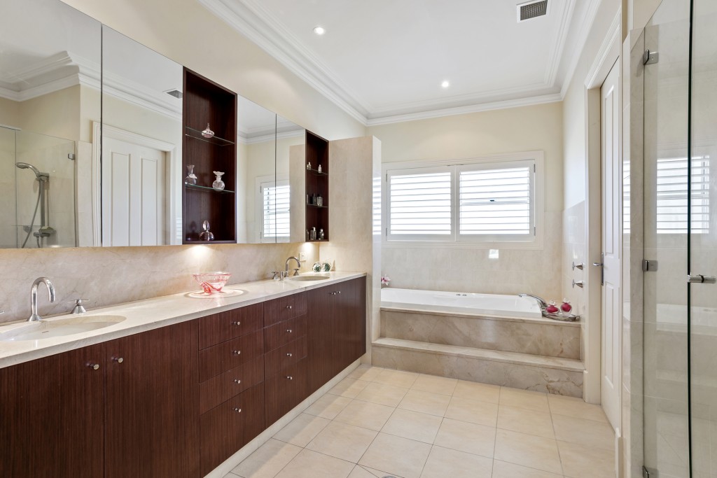 44 Cranstons Road, Middle Dural NSW 2158 - photo 15