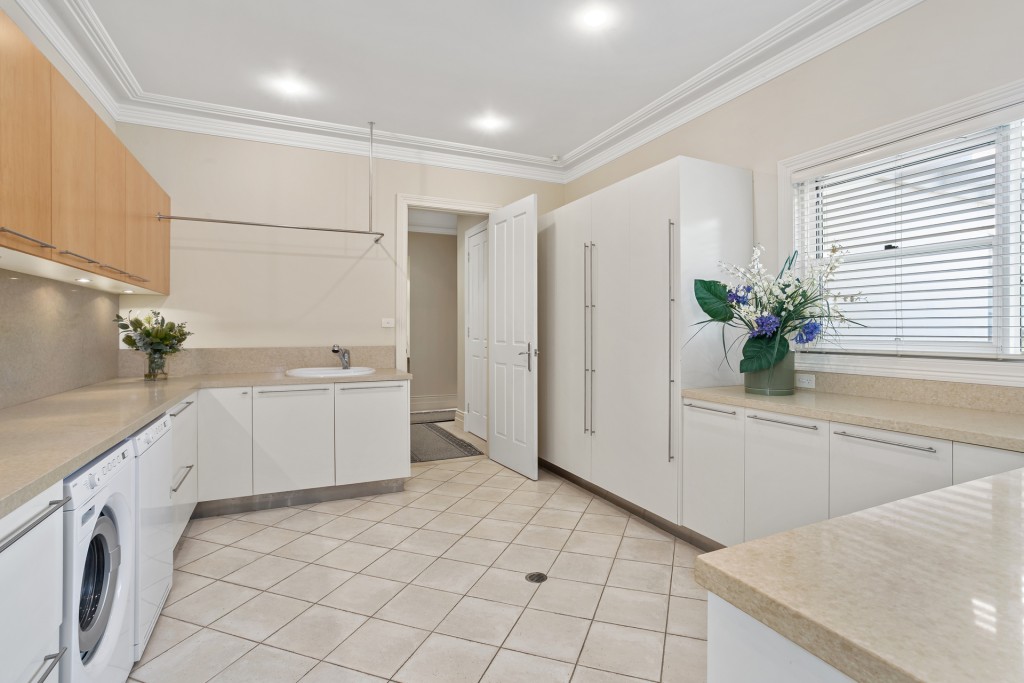 44 Cranstons Road, Middle Dural NSW 2158 - photo 17
