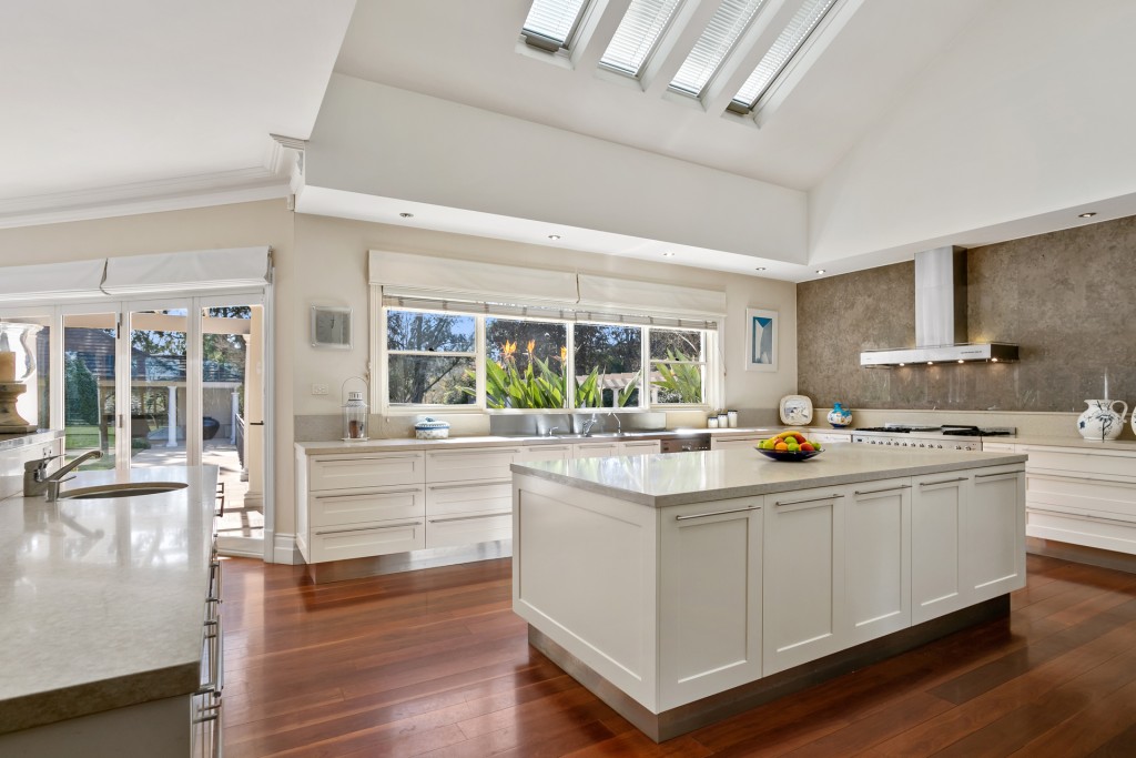 44 Cranstons Road, Middle Dural NSW 2158 - photo 6