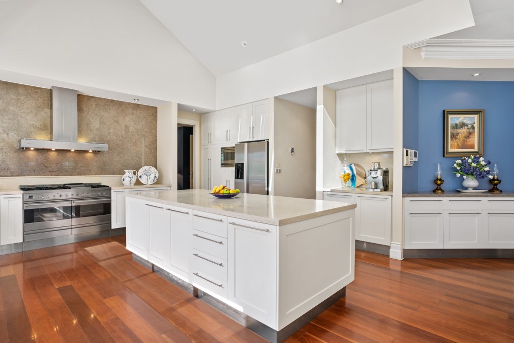 44 Cranstons Road, Middle Dural NSW 2158 - photo 7