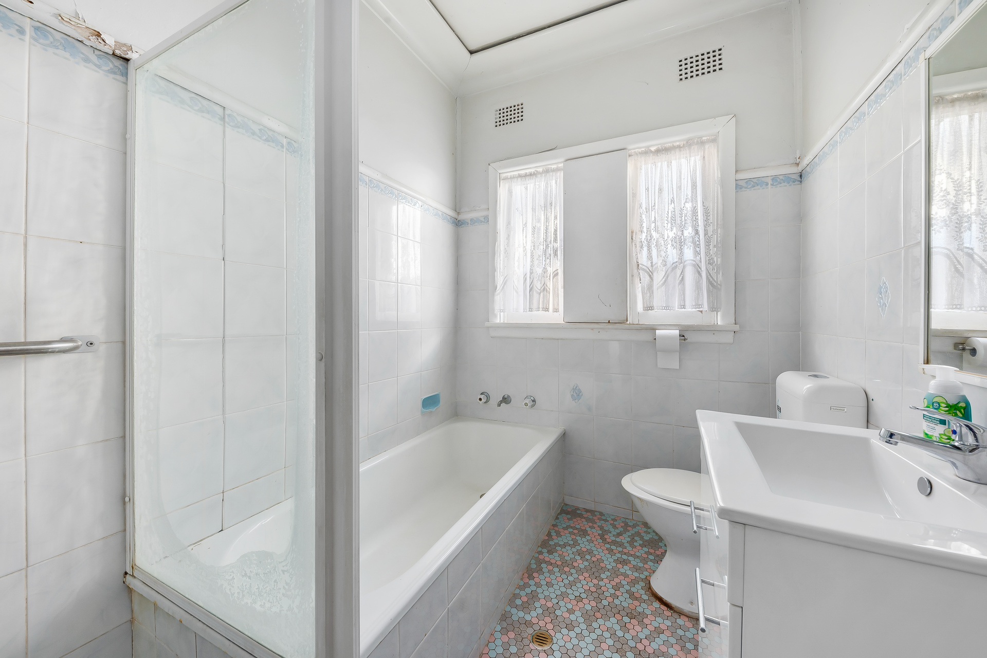 10 Geoffrey Street, Constitution Hill NSW 2145 - photo 5