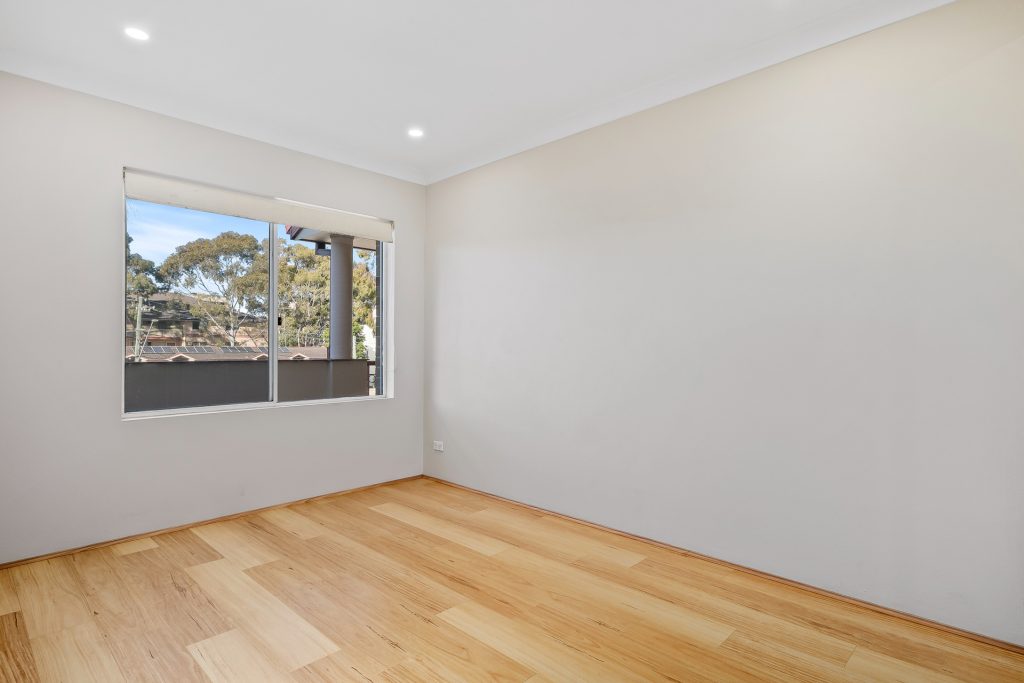 27/16 Fifth Avenue, Blacktown NSW 2148 - photo 3