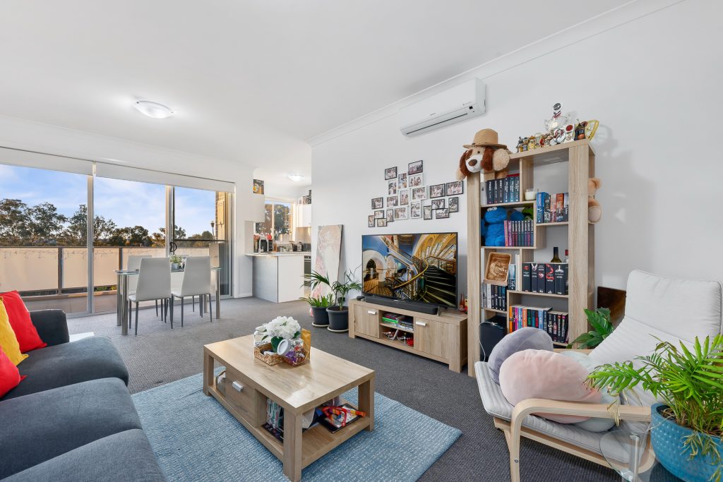 31/49 Essington Street, Wentworthville NSW 2145 - photo 2