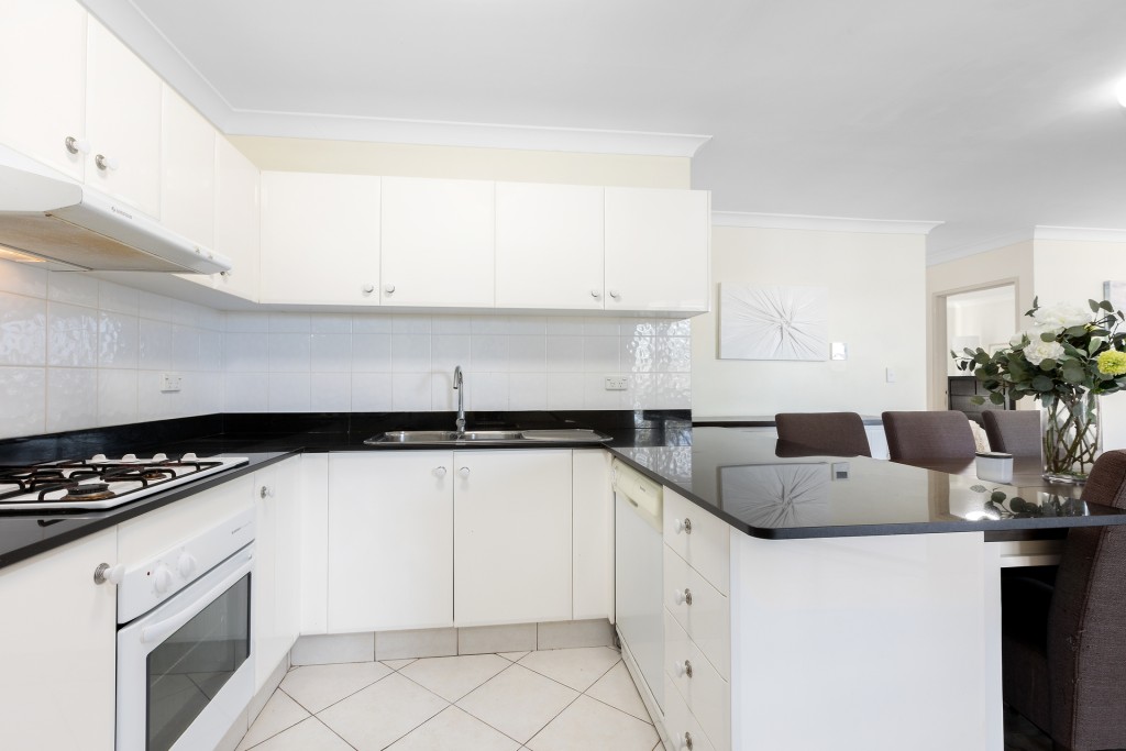 17/20 Jenner Street, Baulkham Hills NSW 2153 - photo 2